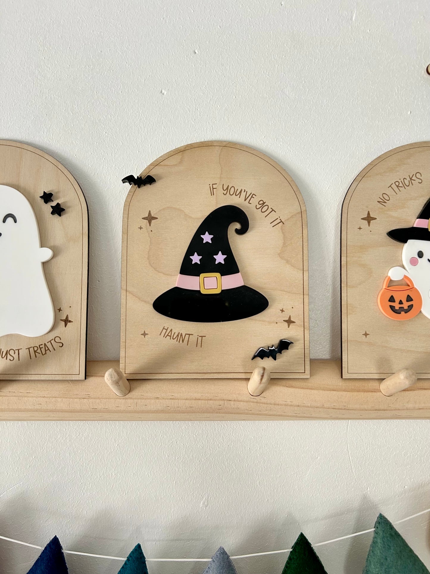Witches Hat Wall Plaque Halloween