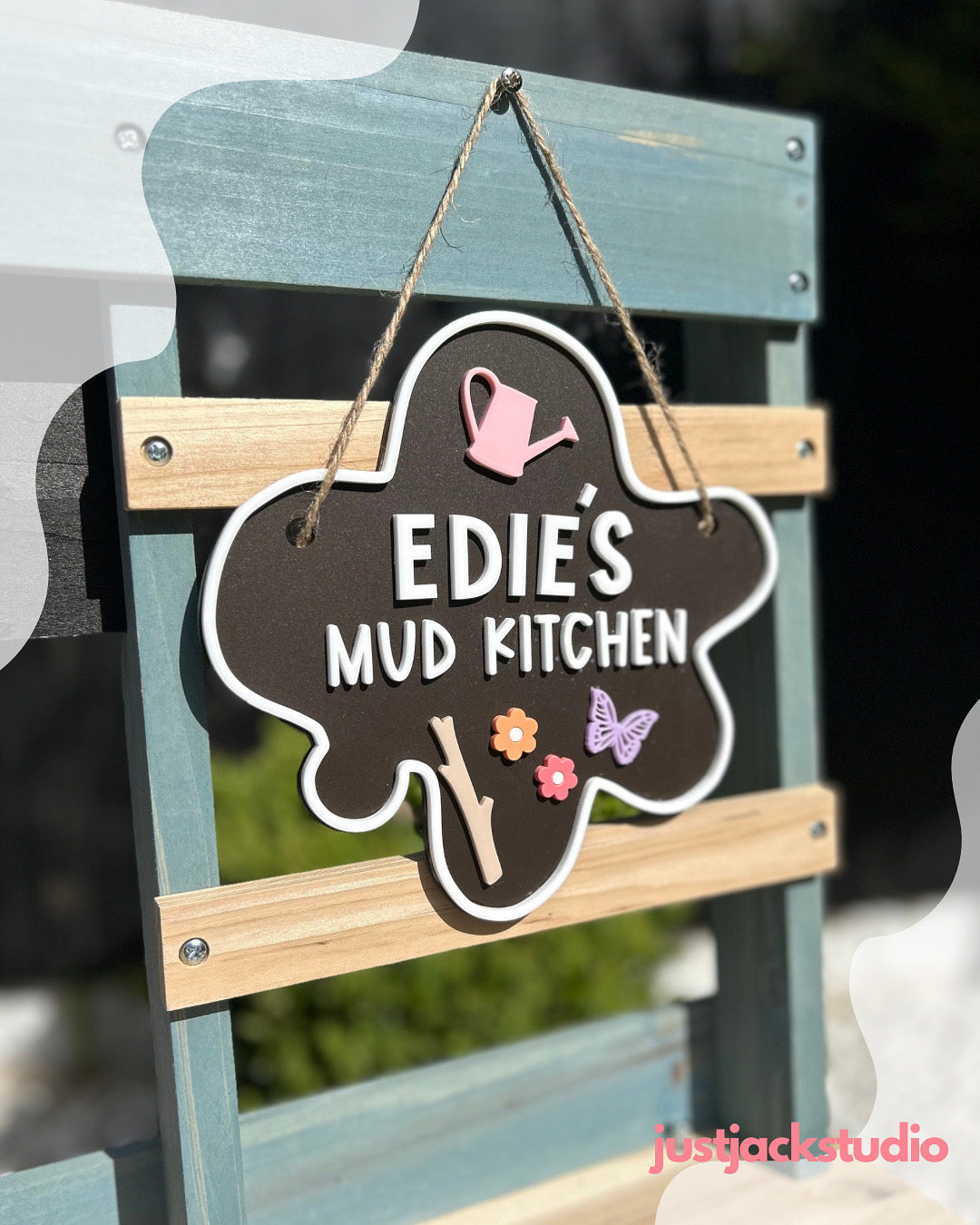 Mud Kitchen Sign